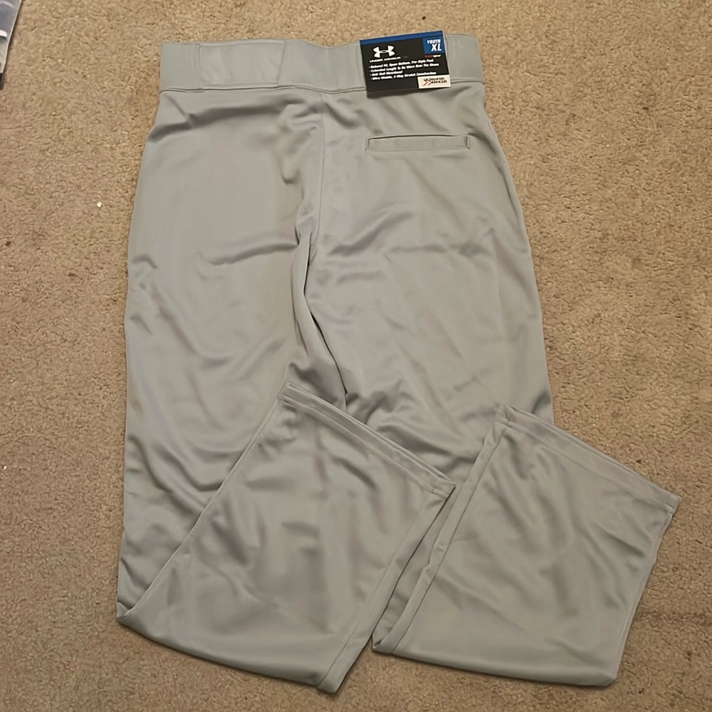 NWT Youth XL Under Armour Clean Up Baseball Pants